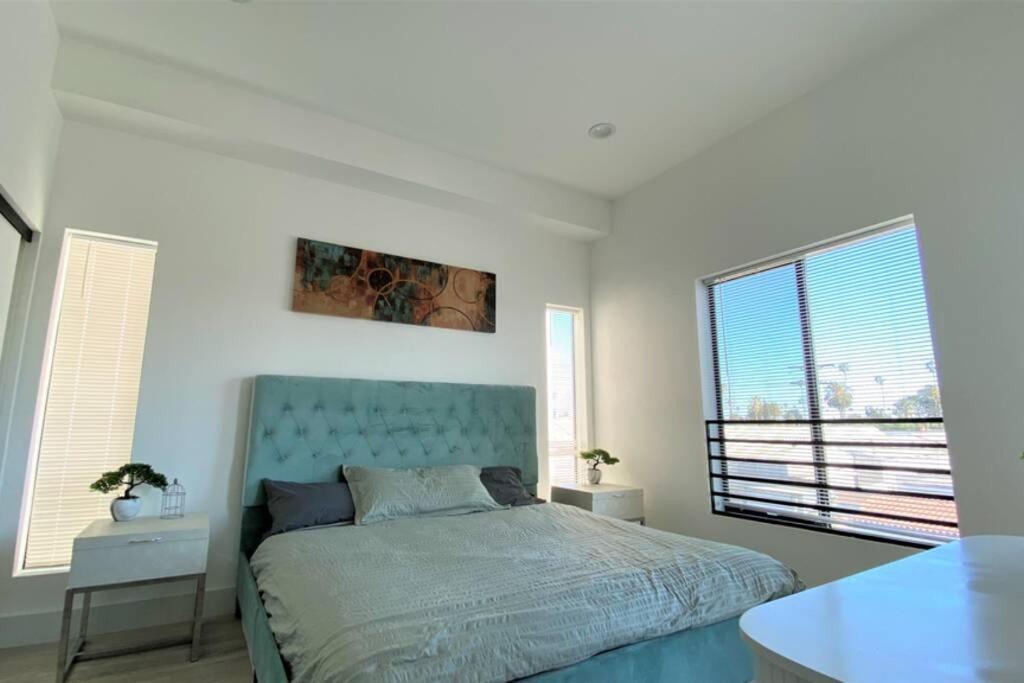ロサンゼルス 3Bd/3Ba Modern Hollywood Townhouse With Private Rooftopヴィラ エクステリア 写真