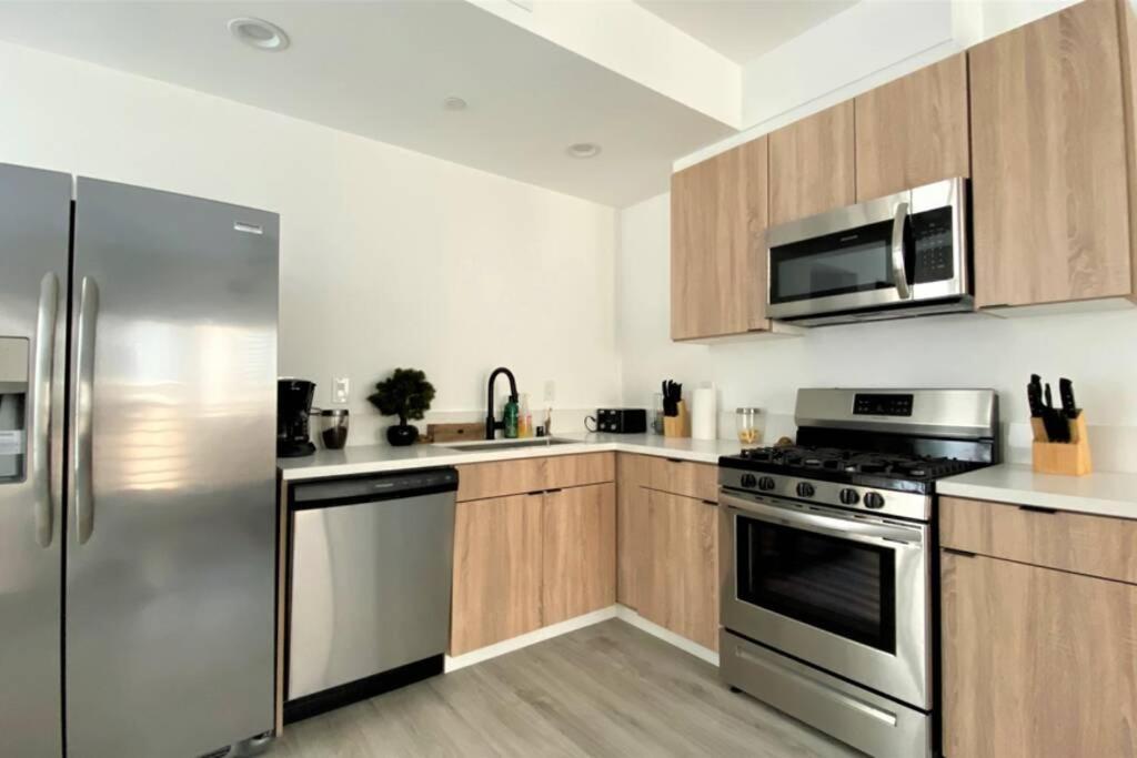ロサンゼルス 3Bd/3Ba Modern Hollywood Townhouse With Private Rooftopヴィラ エクステリア 写真